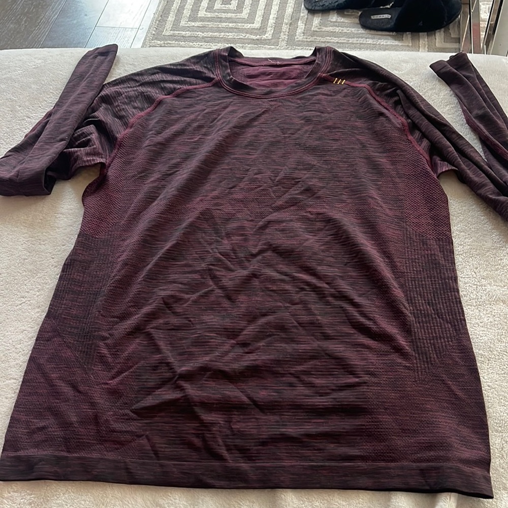 Lululemon athletica mens long sleeve top